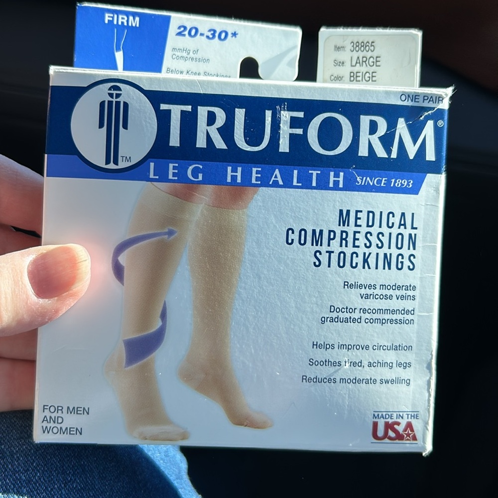 Truform Compressions Stockings Firm 20-30. New in box
